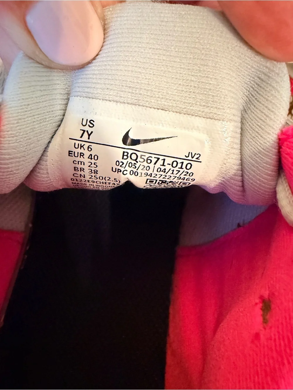 Nike Kids Light Gray Running Sneakers with Pink Lining